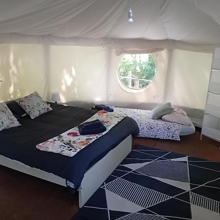 فندق Luxury Glamping @Moulin Des Forges Moutier-Malcard المظهر الخارجي الصورة