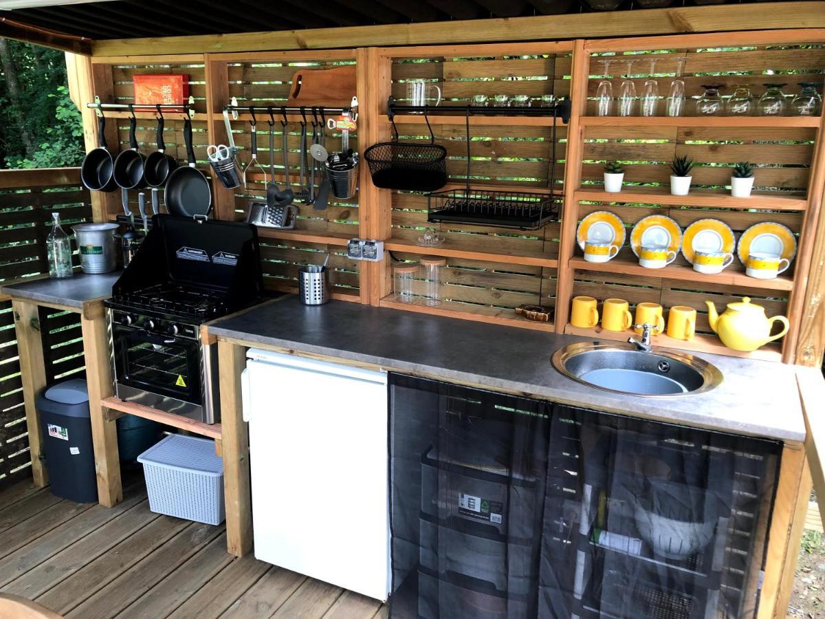 فندق Luxury Glamping @Moulin Des Forges Moutier-Malcard المظهر الخارجي الصورة